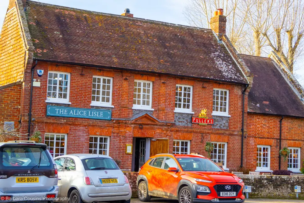 The Alice Lisle, Ringwood - Image 1