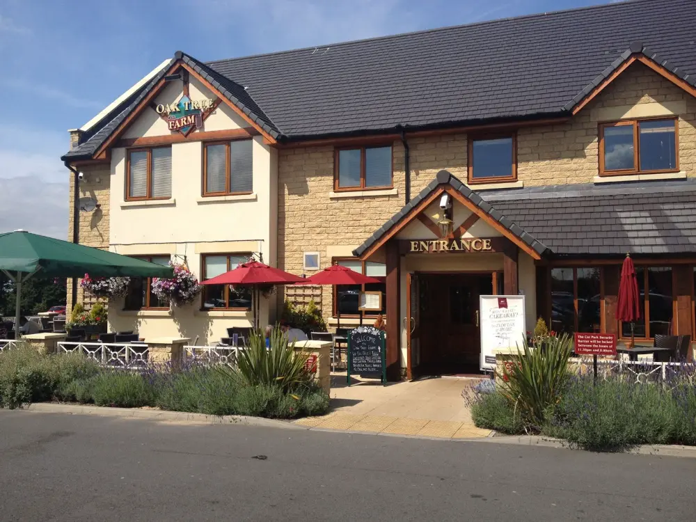 Oak Tree Farm - Farmhouse Inns - Image 1