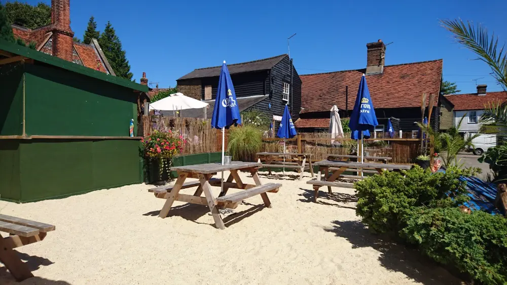 The Queens Head Public House - Image 3