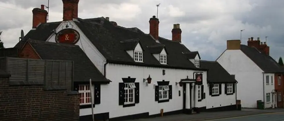 Queens Head - Image 3